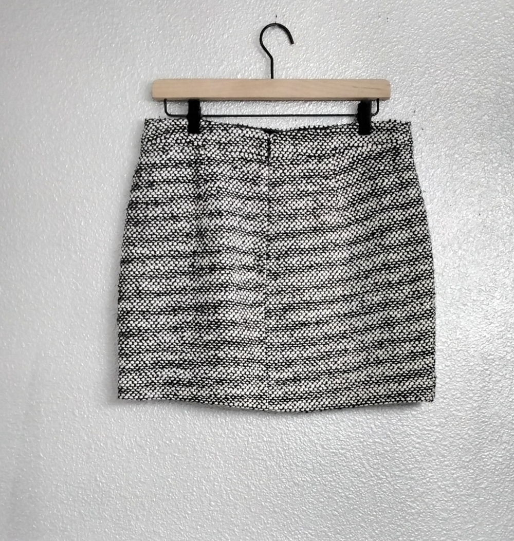 J.Crew Women's Factory Outlet Skirt     Size 4